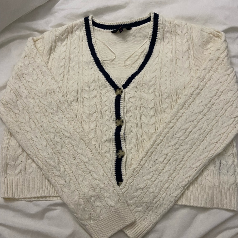No Boundaries slight crop knit button sweater